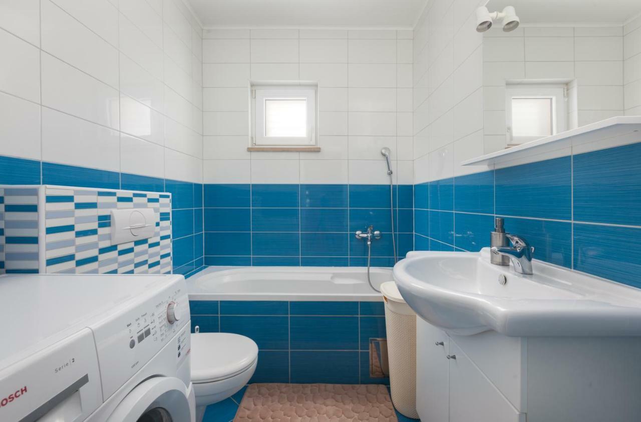 Relax Makarska Apartment Екстериор снимка